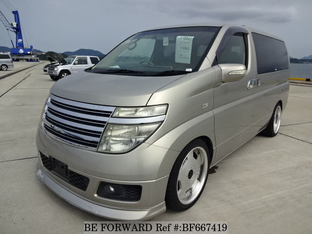 NISSAN Elgrand