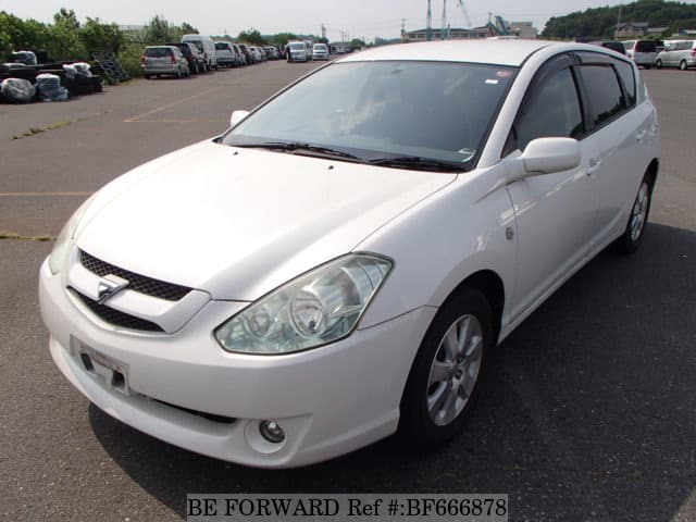 TOYOTA Caldina