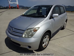 Used 2002 TOYOTA IST BF669727 for Sale