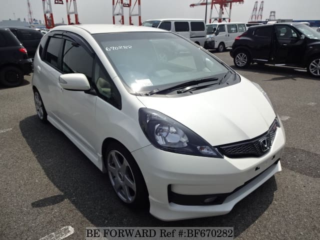 Used 12 Honda Fit Hybrid Rs Daa Gp4 For Sale Bf6702 Be Forward