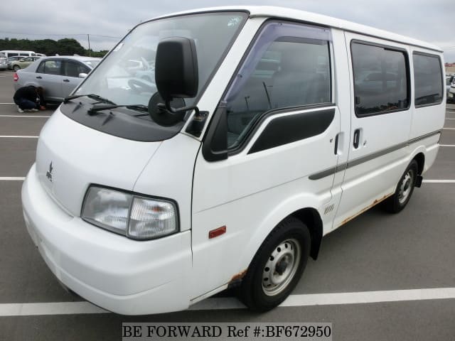 MITSUBISHI Delica Van