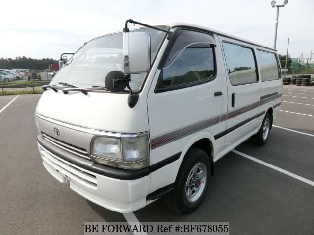 TOYOTA Hiace Van