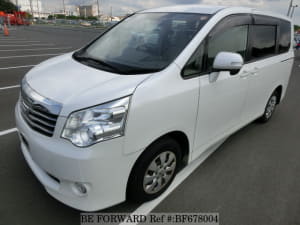 Used 2010 TOYOTA NOAH BF678004 for Sale