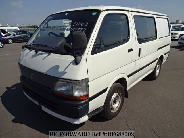 TOYOTA Hiace Van