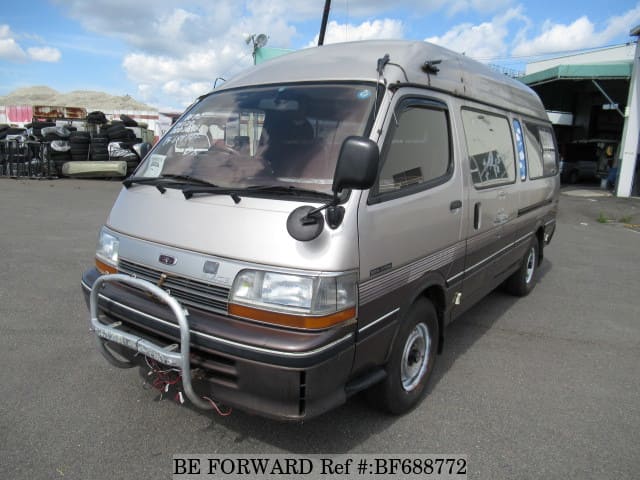 TOYOTA Hiace Wagon