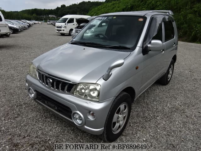 DAIHATSU Terios Kid