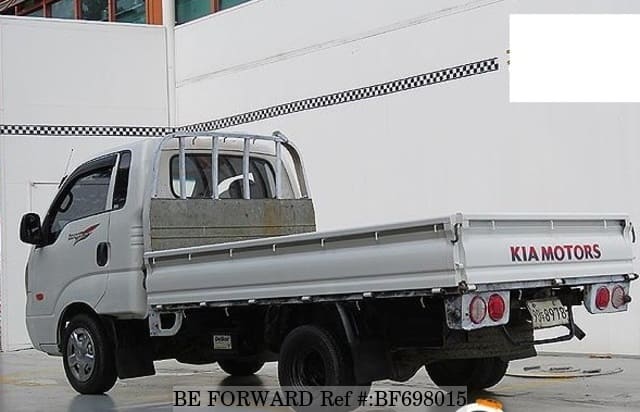 Kia bongo 2011