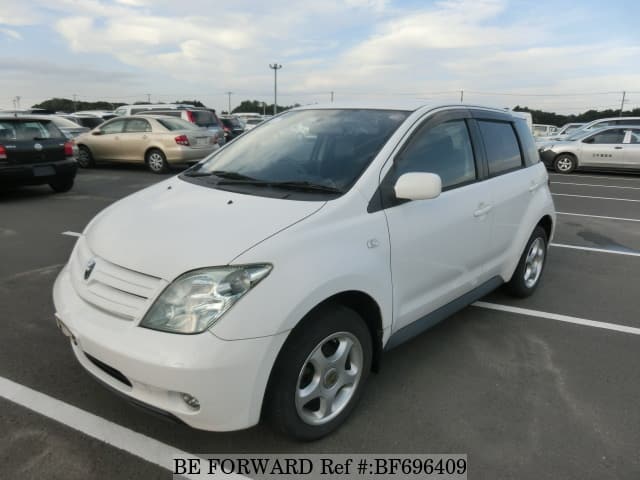 Toyota ist 2004