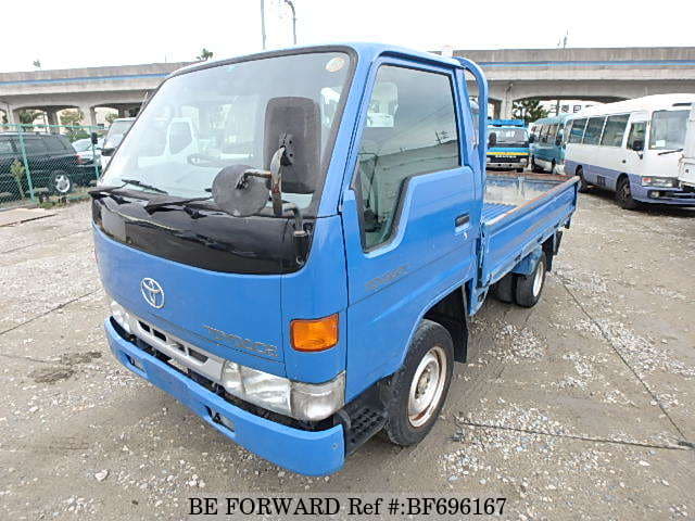 TOYOTA Toyoace