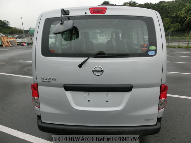 nissan np200 beforward