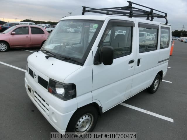 NISSAN Clipper Van