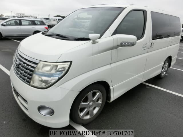 NISSAN Elgrand