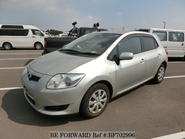 TOYOTA Auris