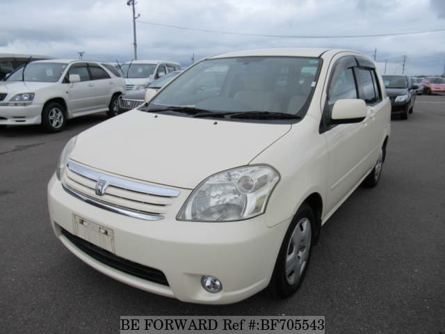 TOYOTA Raum