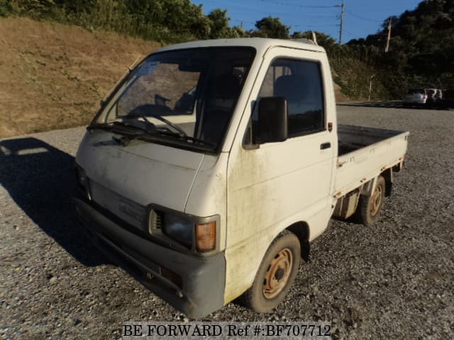 DAIHATSU Hijet Truck