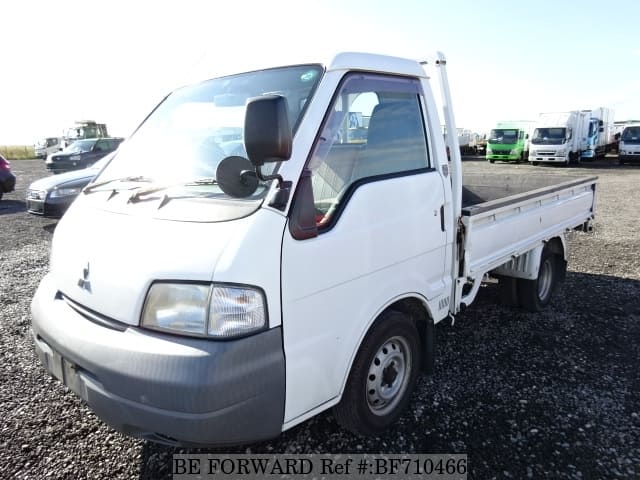 MITSUBISHI Delica Truck