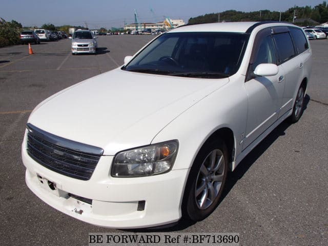 NISSAN Stagea