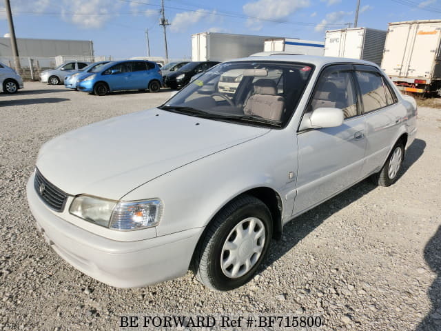 TOYOTA Corolla Sedan