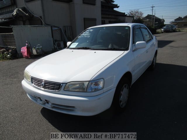 TOYOTA Corolla Sedan