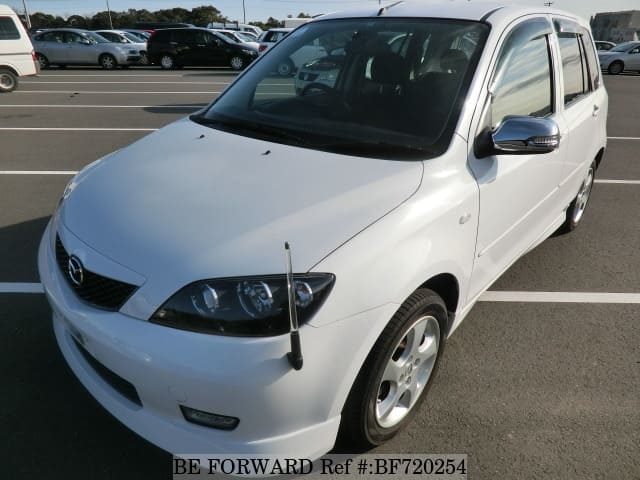 MAZDA Demio