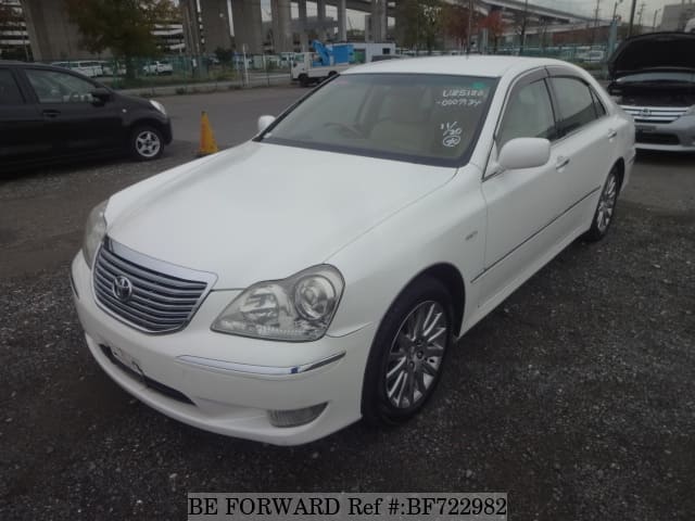 Toyota crown majesta 2004