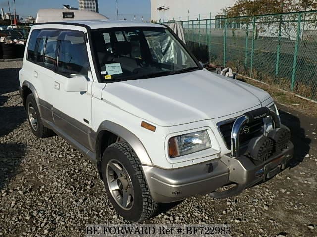 Suzuki escudo td11w