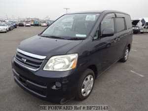 Used 2004 TOYOTA NOAH BF723143 for Sale