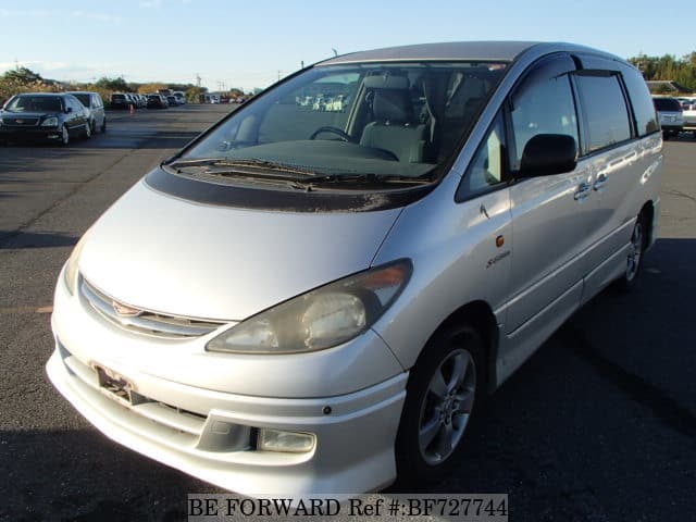 TOYOTA Estima