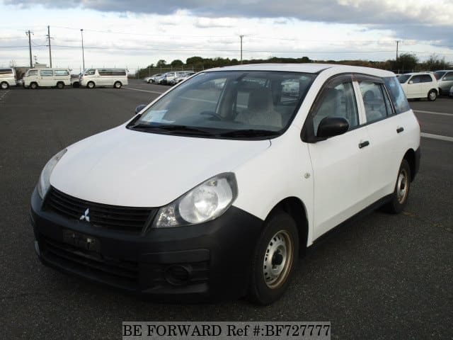Mitsubishi lancer cargo