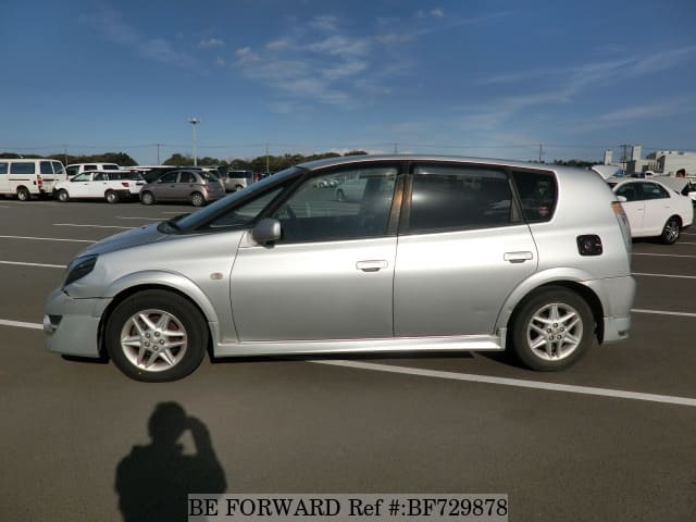 Toyota opa 2000