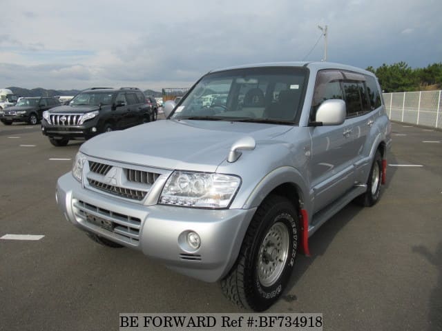 MITSUBISHI Pajero