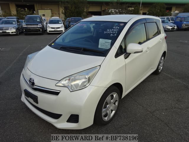 Toyota ractis 2013
