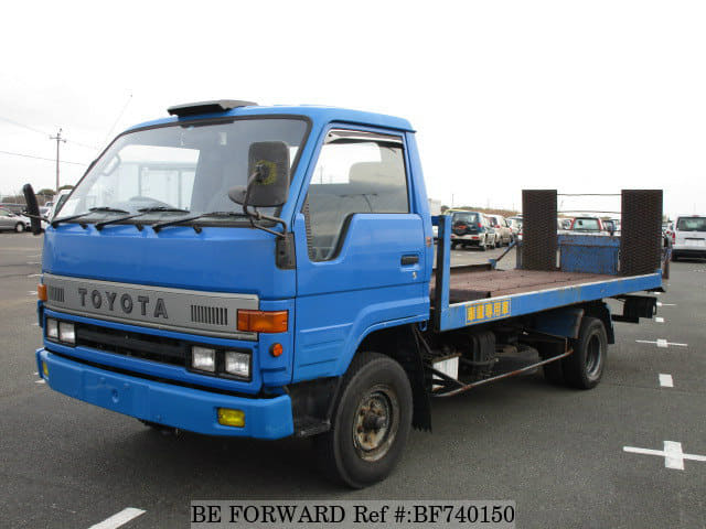 TOYOTA Toyoace