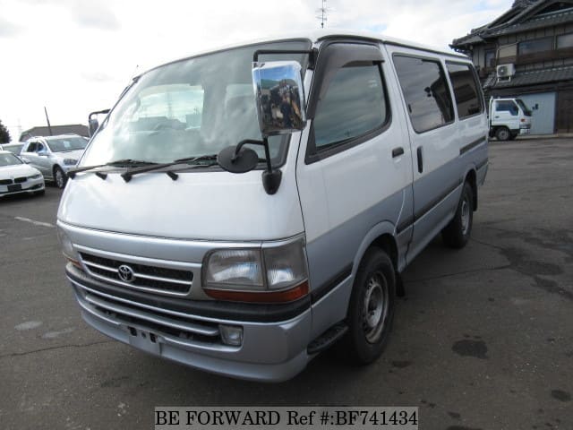 TOYOTA Hiace Van