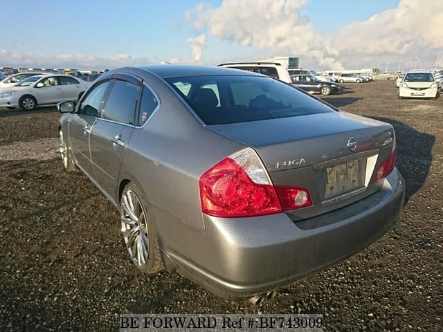 Nissan fuga 2006