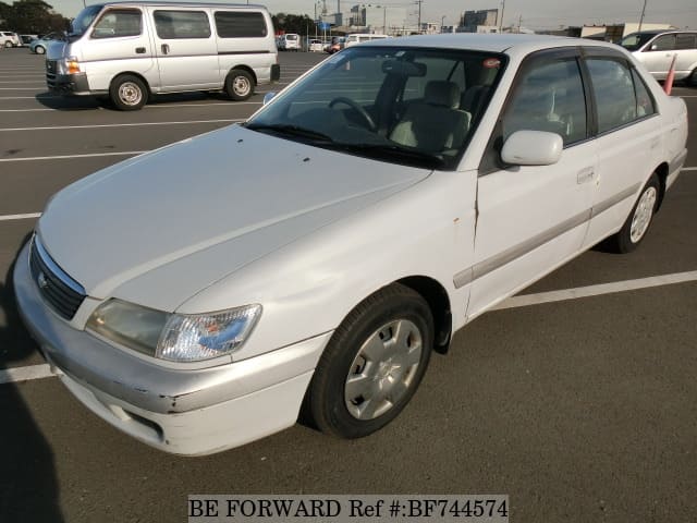 Toyota premio 2000