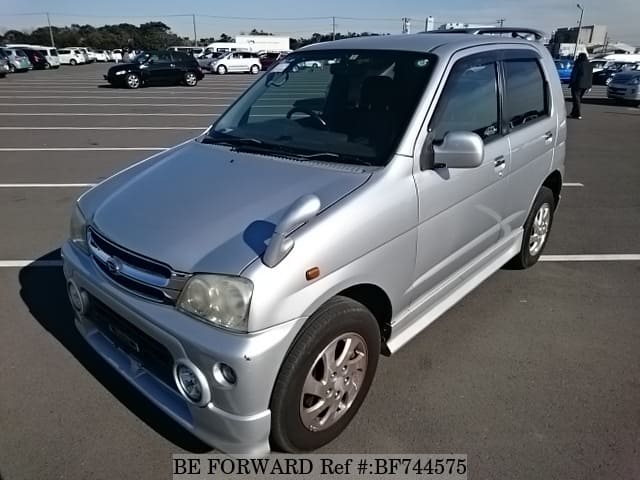 DAIHATSU Terios Kid