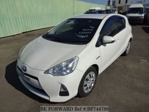 Used 2013 TOYOTA AQUA BF744788 for Sale