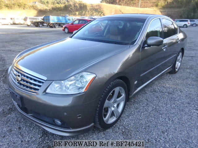Nissan fuga 2005