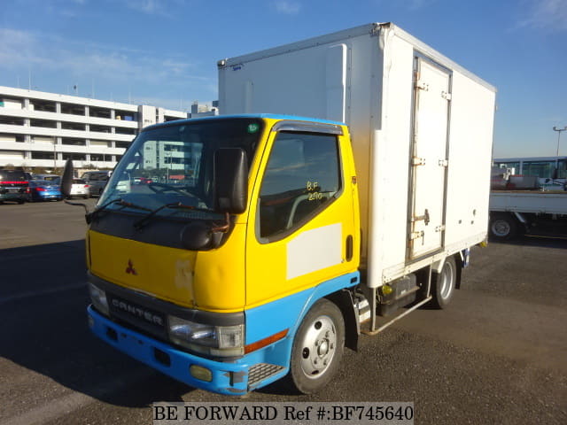 MITSUBISHI Canter