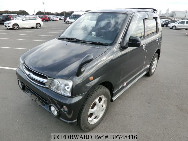 DAIHATSU Terios Kid