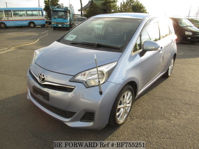 Toyota ractis 2010 года