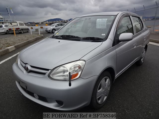 Toyota platz 2003