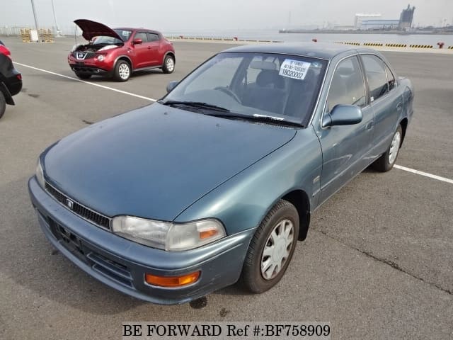 TOYOTA Sprinter Sedan