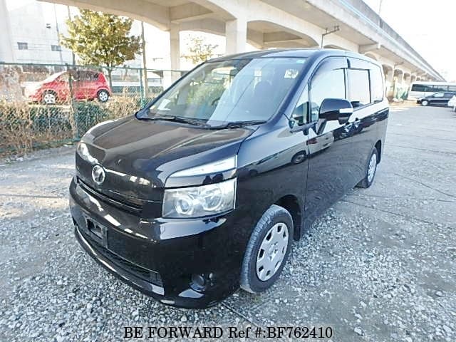 Toyota voxy 2008