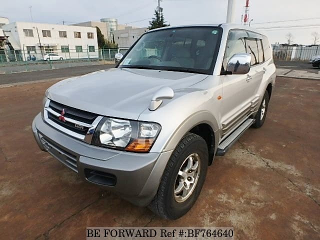 MITSUBISHI Pajero