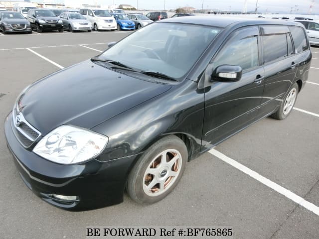 TOYOTA Corolla Fielder