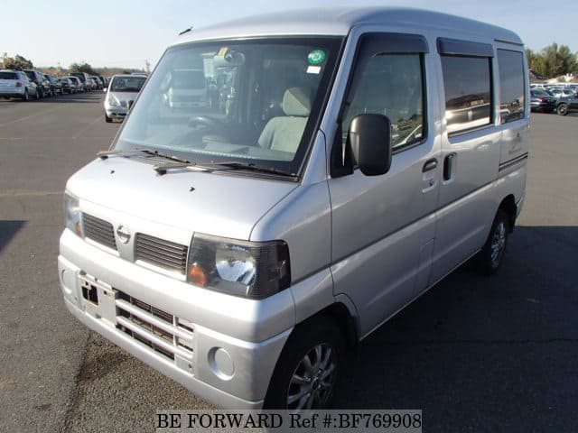 NISSAN Clipper Van