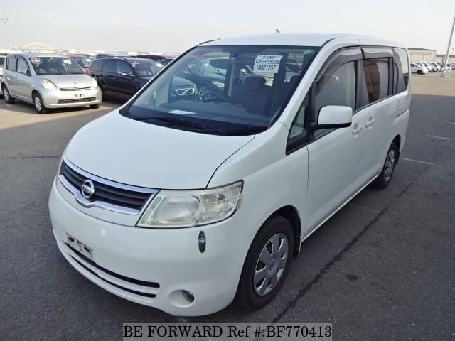 Nissan serena 2005