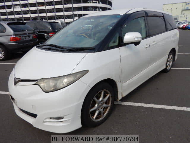 TOYOTA Estima